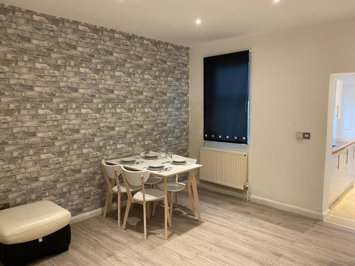 Empire Liverpool Property- Waller Street Southport Esterno foto